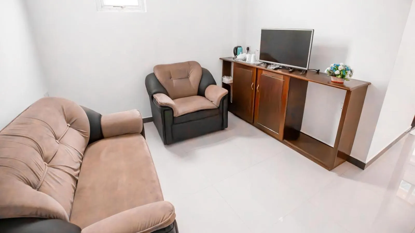 Airport Transit Hotel Negombo Sri Lanka