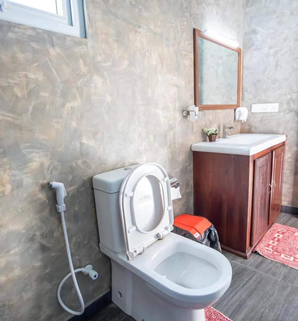 Airport Transit Hotel Negombo