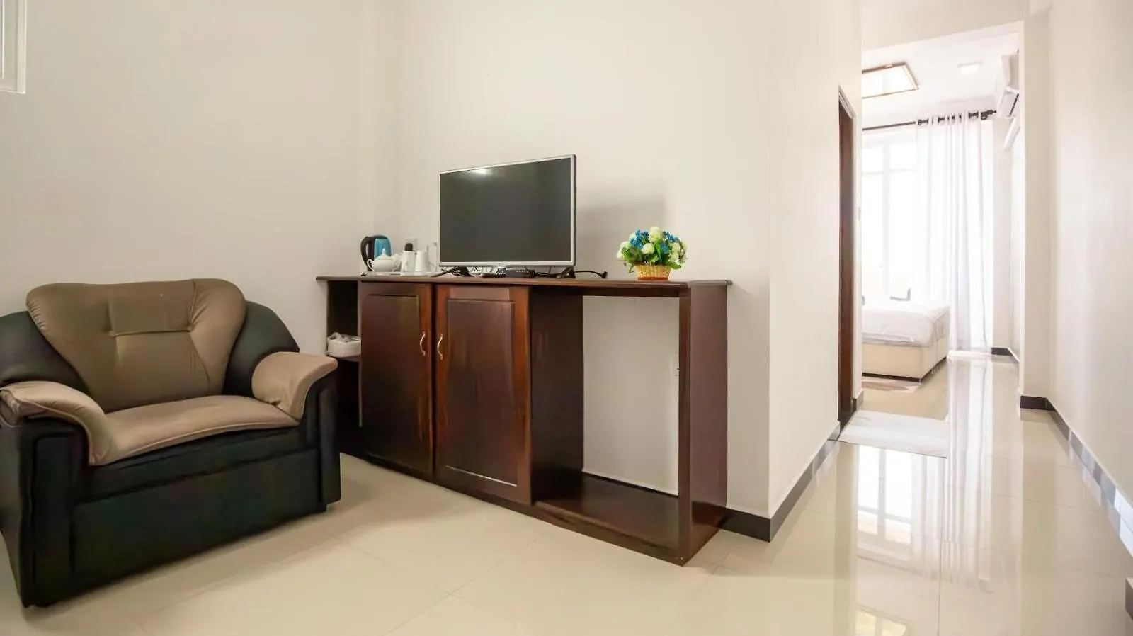 Airport Transit Hotel Negombo