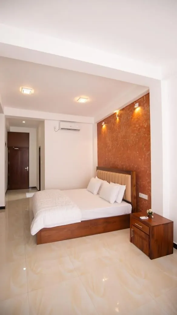 ***  Airport Transit Hotel Negombo Sri Lanka