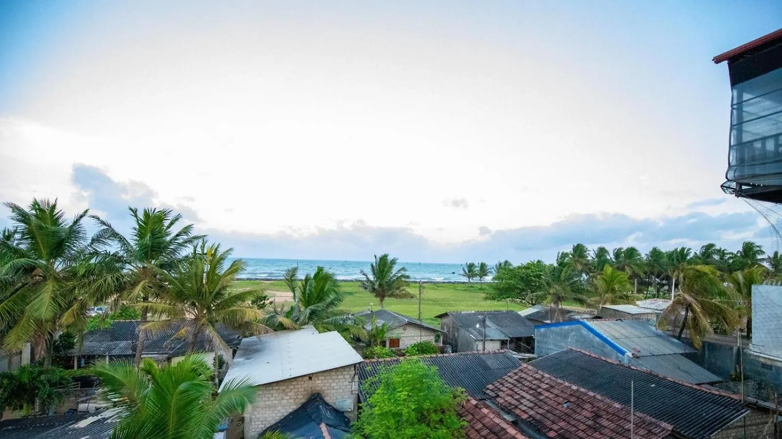 Airport Transit Hotel Negombo