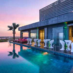 Hotel Regal Reseau &