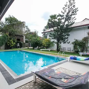Hotel Lioni Holidays